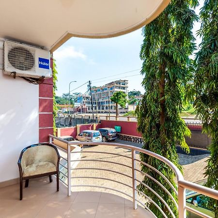 Entebbe Traveller's Hotel Eksteriør billede