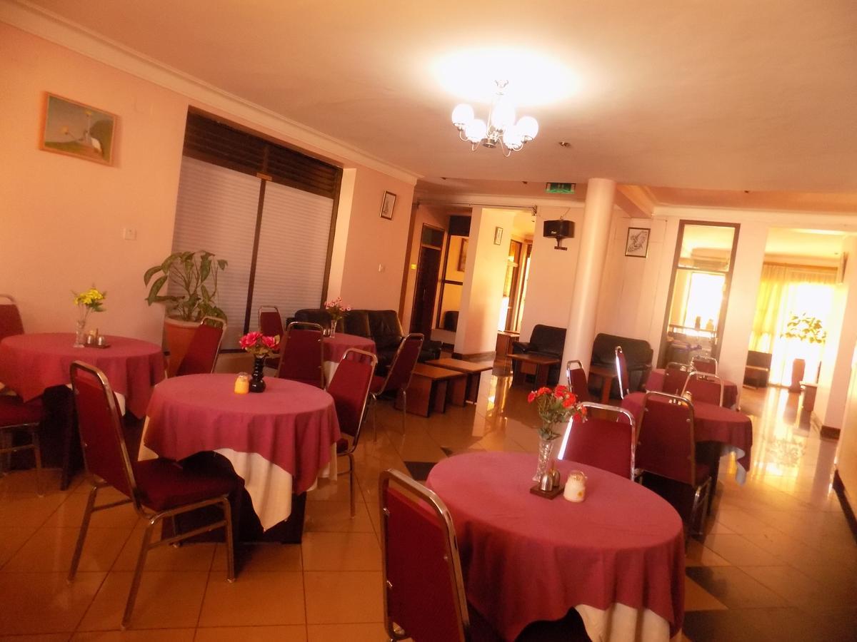 Entebbe Traveller's Hotel Eksteriør billede